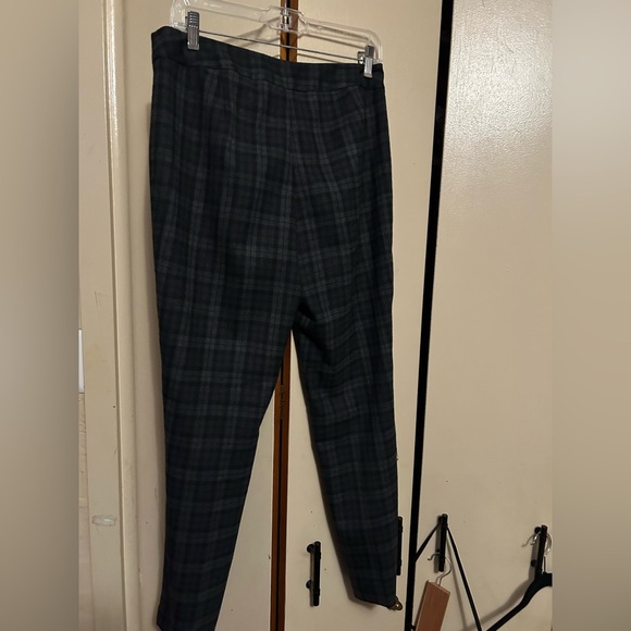 Talbots Dark Plaid Trousers - Picture 4 of 8